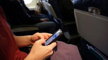 好消息，手机可在飞机上全程使用啰！